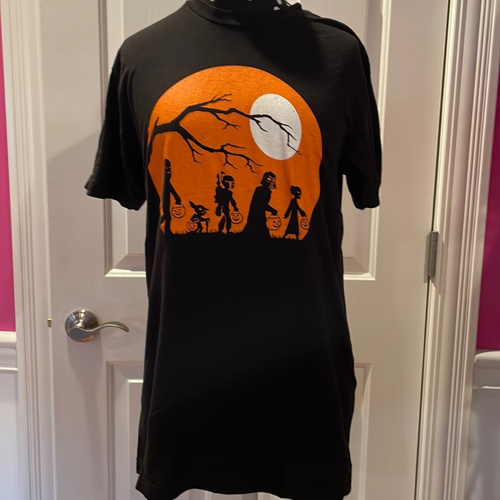 Fifth Sun Star Wars Black and Orange Halloween Shirt Size Medium